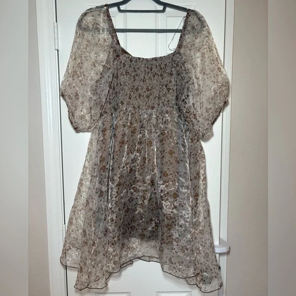 ARULA Floral Mini Dress in Cream and Brown - Picture 2 of 9
